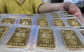 Sáng 20-1, giá vàng miếng SJC 165 triệu đồng/lượng, không dễ mua