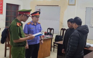 Đà Nẵng: Mang gần 1 kg thủy ngân qua cửa khẩu, một người bị bắt tạm giam