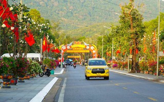 CÔN ĐẢO VƯƠN MÌNH (*): Thông điệp từ "địa chỉ đỏ"