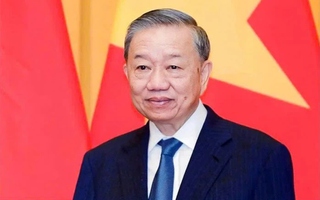 To Lam re-elected General Secretary of the 14th Party Central Committee