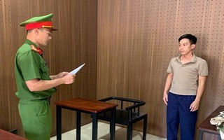 Bắt tạm giam đối tượng chiếm đoạt 2,8 tỉ đồng