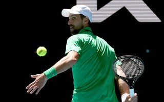 Djokovic bất chiến tự nhiên thành, chờ đối thủ ở tứ kết Giải Úc mở rộng 2026