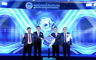ĐH Kinh tế Quốc dân công bố Bộ nhận diện thương hiệu mới
