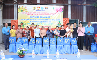 Vui Tết cùng công nhân ở trọ