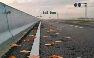 Thanh Hóa cấm rải vàng mã trên đường đưa tang