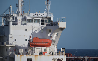 Châu Âu siết “hạm đội bóng tối”, 14 nước đồng loạt ra tay