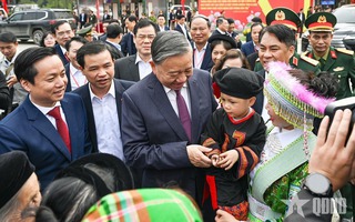 Tổng Bí thư Tô Lâm gặp mặt, nói chuyện với nhân dân các dân tộc tỉnh Cao Bằng