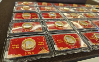 Tối 28-1, giá vàng miếng SJC vượt mốc 184 triệu đồng/lượng