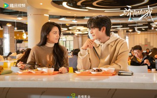 Phim "Tôi như ánh dương rực rỡ" bị tẩy chay vì có đường lưỡi bò phi pháp