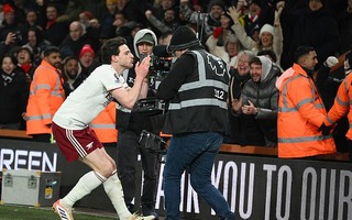 Khoảnh khắc Declan Rice được xem là “giật” chức vô địch Ngoại hạng Anh cho Arsenal