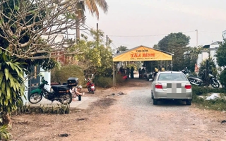 Đôi nam nữ tử vong trong căn nhà khóa trái, hiện trường nhiều vết máu