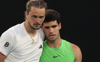 Alcaraz làm nên lịch sử ở Grand Slam