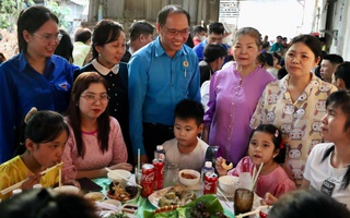 Mùa xuân đến sớm với người lao động