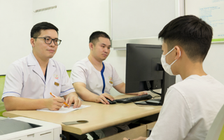 Đau "vùng kín" hai ngày, thiếu niên 14 tuổi phải cắt bỏ tinh hoàn