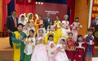 Áo dài Xuân tạo dấu ấn tại Hội nghị vận động hỗ trợ nạn nhân chất độc da cam năm 2025