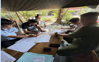 Phát hiện 26 thùng hàng nghi nhập lậu ở Vĩnh Long