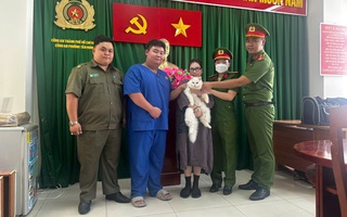 Công an giải cứu 32 chó mèo ở TPHCM: Chủ nhân xúc động ngày gặp lại thú cưng