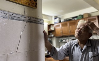 Đà Nẵng: Người dân bất an sống trong nhà bị nứt, đường bị hở toác cạnh cao ốc đang thi công