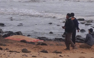 Ghe đánh cá chìm trên biển: Đã tìm thấy thi thể ngư dân mất tích