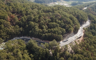 Tạm dừng lưu thông 1 đoạn đèo Prenn để khắc phục sạt trượt