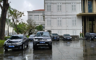 Xe Mercedes từng khởi điểm thanh lý hơn 630 triệu ở Đà Nẵng nay rớt còn 282 triệu