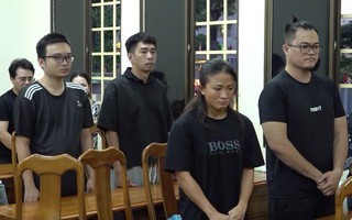 TPHCM ngày 8-1: Công ty tặng ô tô cho nhân viên; công an bắt "trùm" đứng sau nhiều cơ sở giải trí