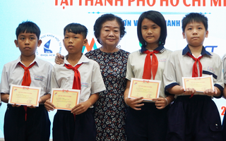 Học bổng nhỏ nhưng giá trị tinh thần thì lớn lắm!