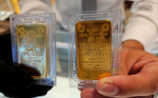 Sáng 9-1, giá vàng miếng SJC bỏ xa mốc 158 triệu đồng/lượng