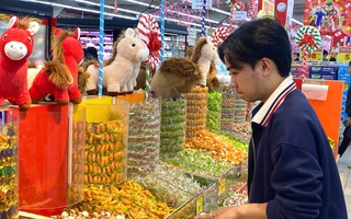 Nỗ lực kìm giá hàng hóa Tết