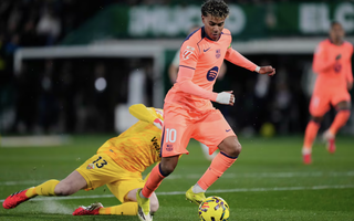 Lamine Yamal tỏa sáng, Barcelona thắng áp đảo chủ nhà Elche