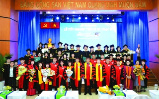 BÀN TRÒN ĐẦU XUÂN: Giáo dục tinh hoa