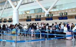 Vé máy bay khứ hồi TPHCM - Hà Nội dịp Tết: Gần 20 triệu đồng!