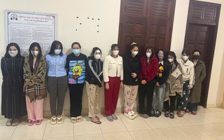 Triệt phá đường dây mại dâm “khủng” với hơn 800 tài xế taxi làm môi giới