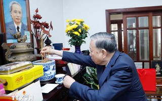 Tổng Bí thư Tô Lâm dâng hương tưởng niệm nhân 120 năm Ngày sinh Thủ tướng Phạm Văn Đồng
