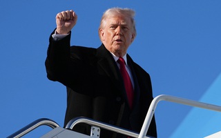 Ông Donald Trump lại bình luận nóng về Iran