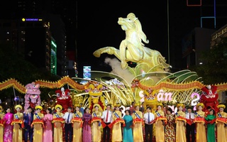 Chính thức khai mạc Đường hoa Nguyễn Huệ Tết Bính Ngọ 2026