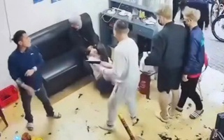 Khởi tố nhóm đối tượng đến tiệm cắt tóc, đòi nợ bằng "hàng nóng"