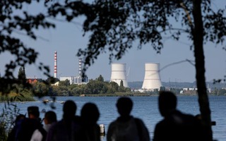 Ukraine bắt giữ cựu bộ trưởng đang rời đất nước