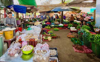 Độc đáo chợ “đồng” giữa phố núi Gia Lai