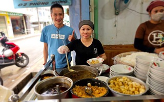 “Ghiền” mùi bún mắm cua thối giữa phố núi Pleiku