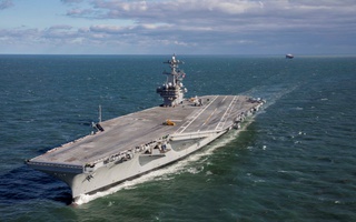 Mỹ để ngỏ khả năng điều nhóm tác chiến tàu sân bay thứ 3 đến gần Iran?