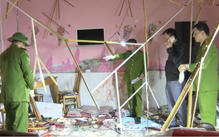 VIDEO: Giám đốc Công an Thanh Hóa tới hiện trường, chỉ đạo phá án vụ ném mìn