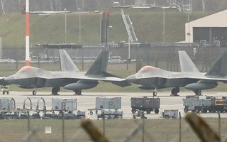 Kế hoạch tấn công Iran bị cản trở, ông Donald Trump “quay xe” với thủ tướng Anh