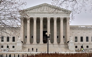 Tòa án Tối cao Mỹ bác chính sách thuế quan của Tổng thống Donald Trump