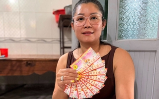 Trúng độc đắc 20 tỉ đồng, một người ở TPHCM gây bất ngờ với cách đổi thưởng