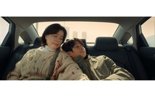 Mẹ con quốc dân "Ký sinh trùng" hội ngộ khán giả Việt