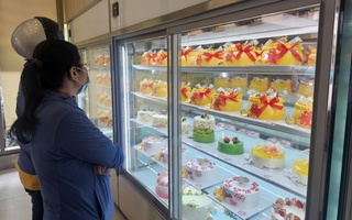 Ngoài vàng bạc, những mặt hàng nào đang “cháy hàng” dịp vía Thần Tài?