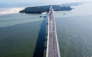 Vì sao hai cây cầu ở Huế gắn tên trùng nhau?