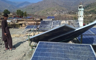 Pakistan - Afghanistan leo thang căng thẳng