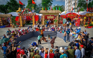 Cuộc thi ảnh "Thiêng liêng cờ Tổ quốc": Ngày hội mùa xuân